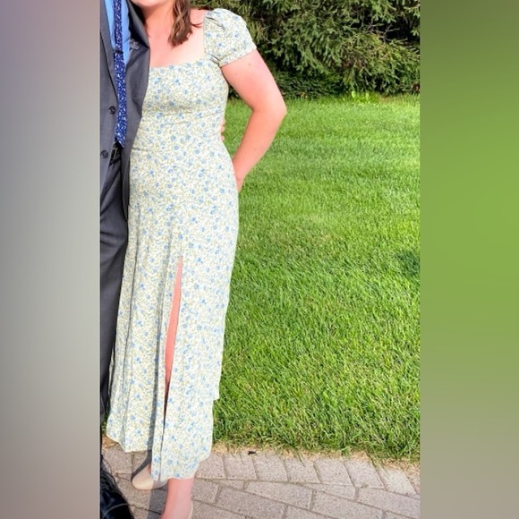 Reformation squareneck dress, size 8 - Picture 3 of 3